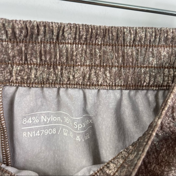 Outdoor Voices Doing Things Rec Shorts in Clay Scribble Active Run Gym Yoga M - Picture 14 of 15